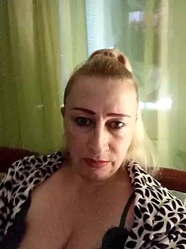 Esenia505 online show from 10, 11, 2025