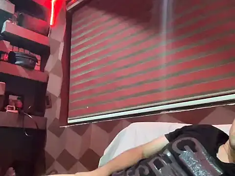 Bbydaddy 0 online show from 2, 12, 2025