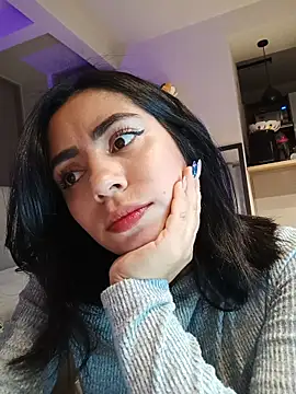 Sara-215 online show from 6, 3, 2026