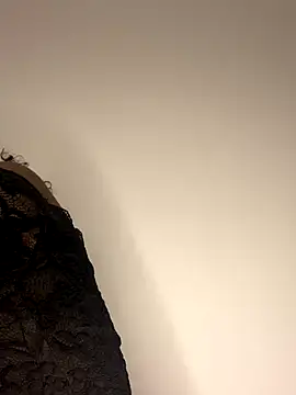 Snapshot of milarain chatting on 29, 11, 2025 milarain online show from 29, 11, 2025