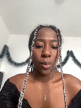 Snapshot of milarain chatting on 20, 12, 2025 milarain online show from 20, 12, 2025