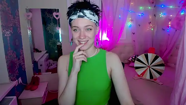 Snapshot of ErickaFetish chatting on 4, 11, 2025 ErickaFetish online show from 4, 11, 2025