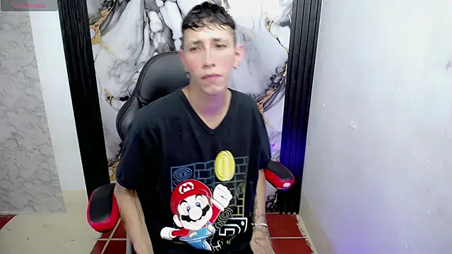 Snapshot of The_latin_boy chatting on 4, 12, 2025 The latin boy online show from 4, 12, 2025