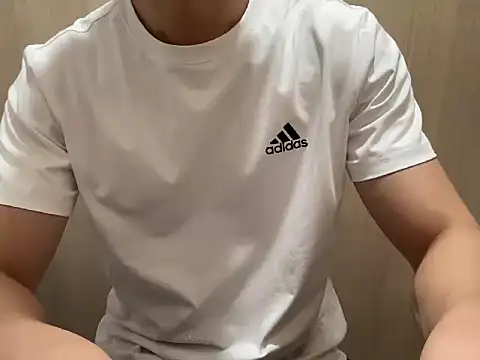 Snapshot of dudeseven chatting on 19, 5, 2026 dudeseven online show from 19, 5, 2026