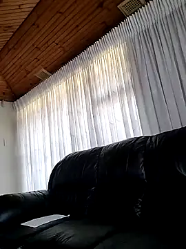 Snapshot of Fancy-Face26 chatting on 26, 11, 2025 Fancy-Face26 online show from 26, 11, 2025