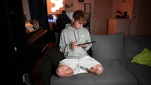 Snapshot of InnocentGuysOF chatting on 27, 11, 2025 InnocentGuysOF online show from 27, 11, 2025