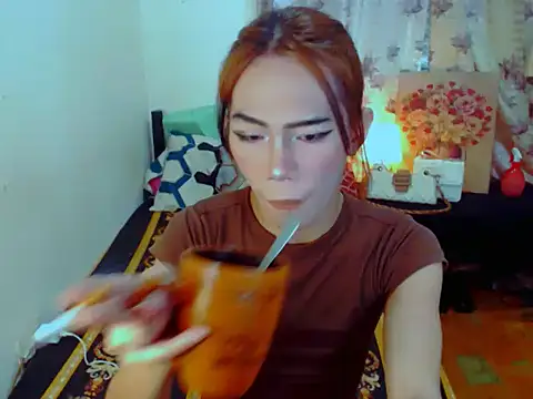 Snapshot of EXOTICGEORGINA chatting on 15, 12, 2025 EXOTICGEORGINA online show from 15, 12, 2025