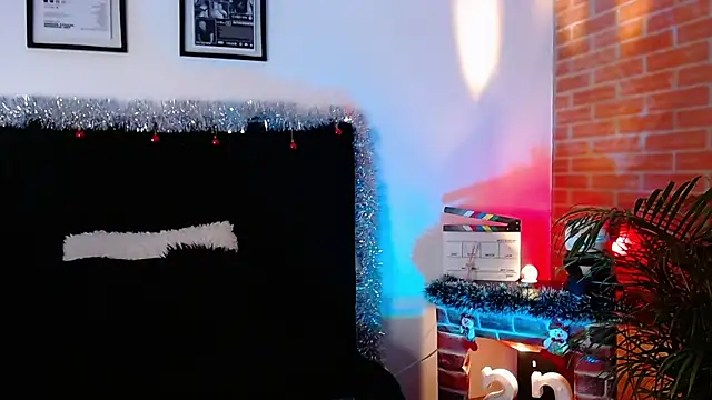 Snapshot of jaiden_thoner chatting on 22, 12, 2025 jaiden thoner online show from 22, 12, 2025