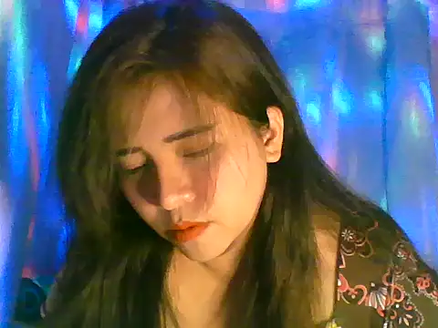 Snapshot of ann_tine123 chatting on 29, 11, 2025 ann tine123 online show from 29, 11, 2025