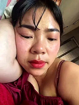 Snapshot of Nul-chal chatting on 2, 12, 2025 Nul-chal online show from 2, 12, 2025