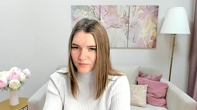 Snapshot of AriaAmaren chatting on 8, 11, 2025 AriaAmaren online show from 8, 11, 2025