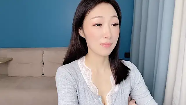 ella55-- online show from 14, 4, 2026