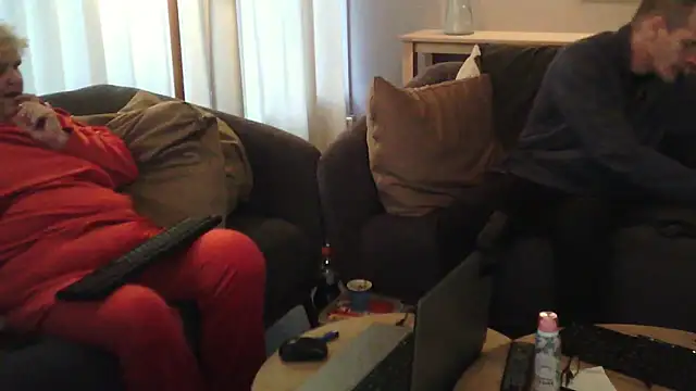 Sylviastar46 online show from 1, 12, 2025