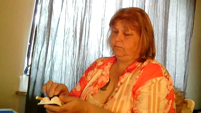 Sylviastar46 online show from 12, 6, 2026