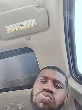 Snapshot of Bbc_dunc214 chatting on 4, 11, 2025 Bbc dunc214 online show from 4, 11, 2025