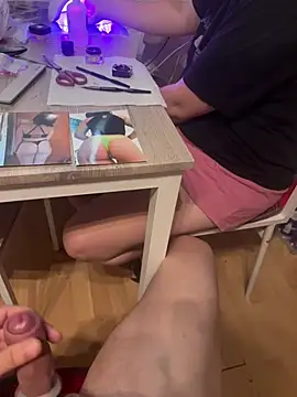 Snapshot of Teeny-Slut18 chatting on 30, 6, 2026 Teeny-Slut18 online show from 30, 6, 2026
