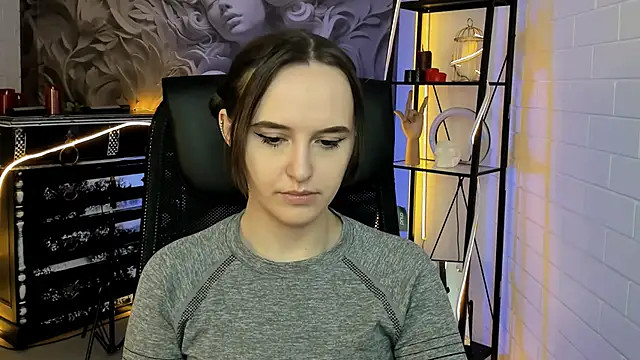 Snapshot of IreneBailey chatting on 13, 11, 2025 IreneBailey online show from 13, 11, 2025