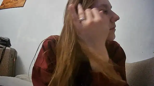 Zizi Zuzu online show from 22, 11, 2025