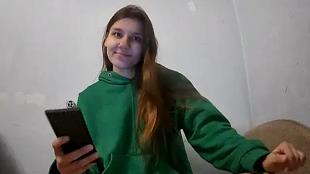 Zizi Zuzu online show from 27, 11, 2025