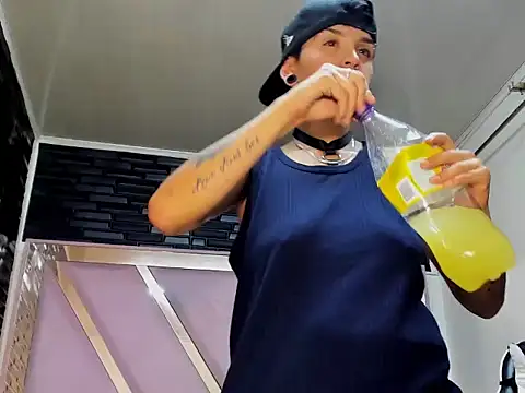 SubGirlRs online show from 30, 10, 2025