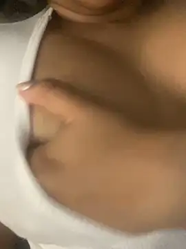 KatrinaMore online show from 6, 11, 2025