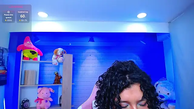 Snapshot of roseefancy19 chatting on 14, 1, 2026 roseefancy19 online show from 14, 1, 2026