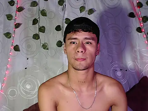 Snapshot of connor_michael01 chatting on 13, 11, 2025 connor michael01 online show from 13, 11, 2025