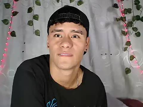 Snapshot of connor_michael01 chatting on 20, 11, 2025 connor michael01 online show from 20, 11, 2025