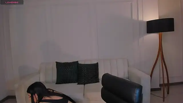 Snapshot of BellaConnorX chatting on 21, 11, 2025 BellaConnorX online show from 21, 11, 2025