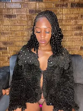 Snapshot of SP1CY_MOMMY chatting on 18, 11, 2025 SP1CY MOMMY online show from 18, 11, 2025