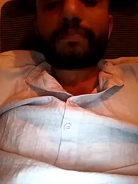 Snapshot of Advance01 chatting on 9, 11, 2025 Advance01 online show from 9, 11, 2025