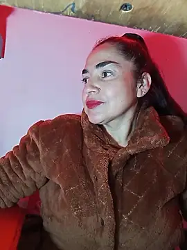 Snapshot of MaryRoze_ chatting on 28, 11, 2025 MaryRoze online show from 28, 11, 2025