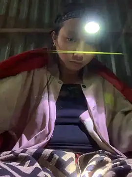 Snapshot of bi-bo123 chatting on 13, 11, 2025 bi-bo123 online show from 13, 11, 2025