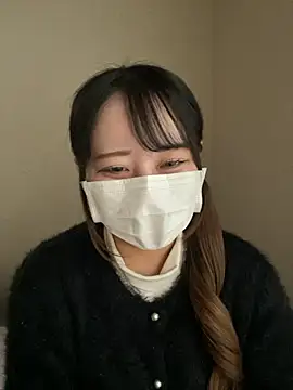 Snapshot of emiri_da_nyan chatting on 27, 11, 2025 emiri da nyan online show from 27, 11, 2025