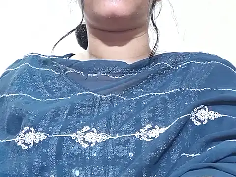 Nancy queen001 online show from 4, 11, 2025