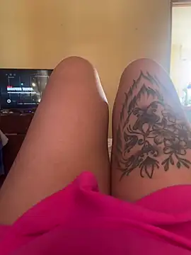 Snapshot of gatitaamelosa chatting on 17, 12, 2025 gatitaamelosa online show from 17, 12, 2025