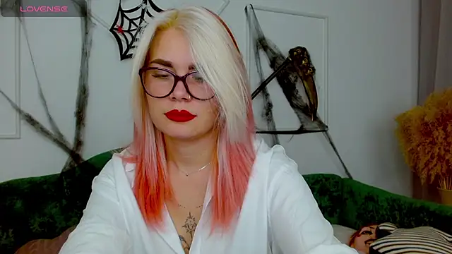 lada love online show from 31, 10, 2025