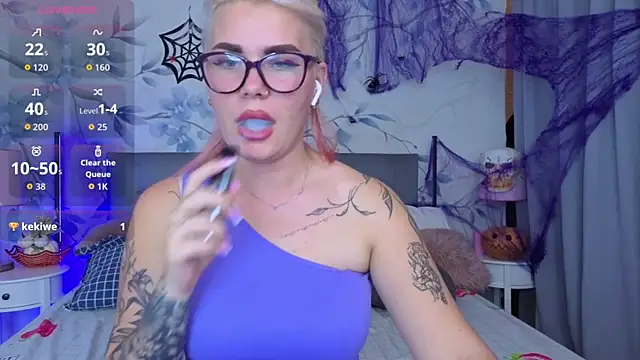 lada love online show from 2, 11, 2025