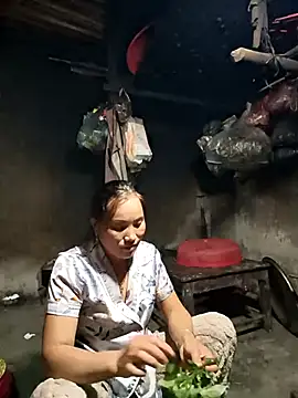 Snapshot of min_nyny chatting on 4, 11, 2025 min nyny online show from 4, 11, 2025