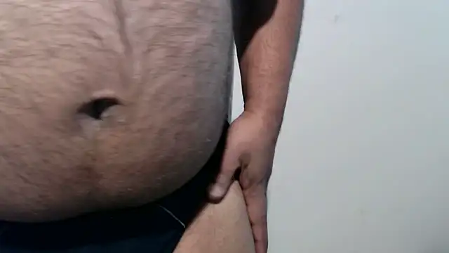 Snapshot of SUN-MON-69 chatting on 12, 1, 2026 SUN-MON-69 online show from 12, 1, 2026