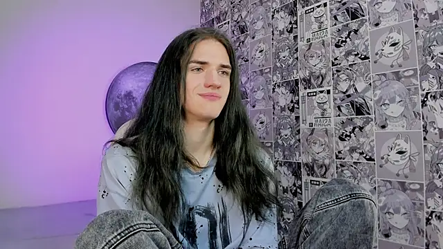 Snapshot of Harvey_Hair chatting on 13, 11, 2025 Harvey Hair online show from 13, 11, 2025