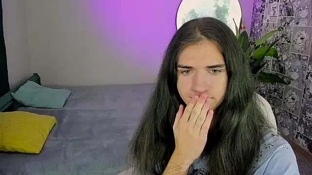 Snapshot of Harvey_Hair chatting on 25, 11, 2025 Harvey Hair online show from 25, 11, 2025