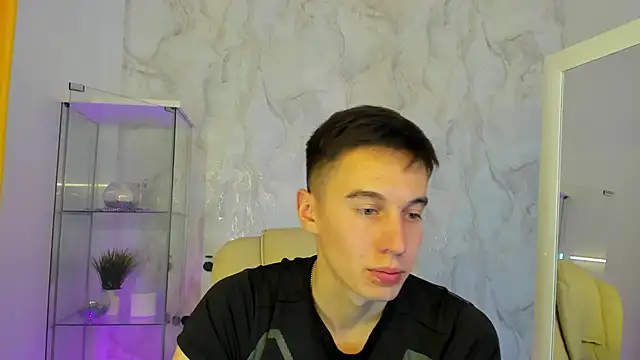 MarkKullen online show from 3, 11, 2025