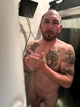 Snapshot of RobsBigD chatting on 14, 12, 2025 RobsBigD online show from 14, 12, 2025