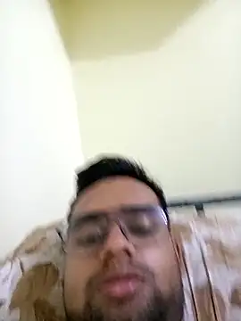 Snapshot of unknownman697856 chatting on 30, 10, 2025 unknownman697856 online show from 30, 10, 2025