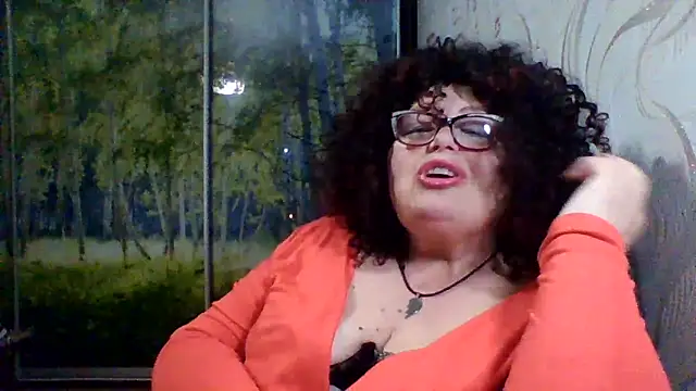Snapshot of Milaniya606 chatting on 8, 5, 2026 Milaniya606 online show from 8, 5, 2026