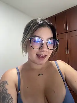 Eve Miiller online show from 15, 4, 2026