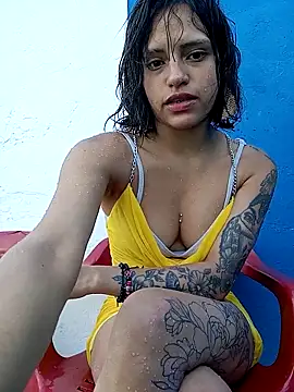 BellaChiquis  online show from 6, 1, 2026