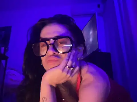 Snapshot of gatburna chatting on 9, 11, 2025 gatburna online show from 9, 11, 2025