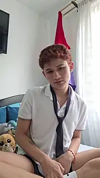 Apolitoo online show from 2, 11, 2025